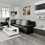 Linden-palais 23